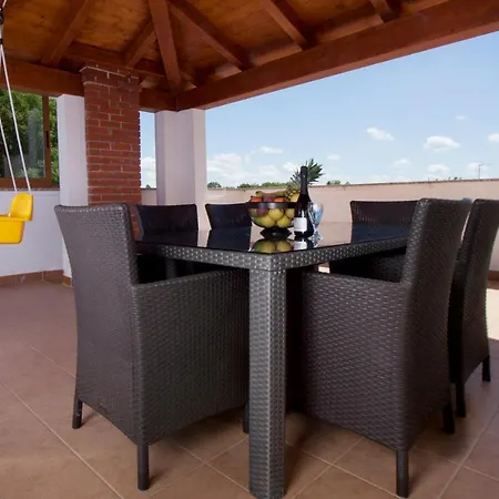 Apartman Lucija * Vižinada